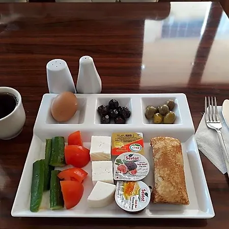 Sahra Airport اسطنبول
