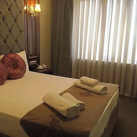 فندق Sahra Airport 3*
